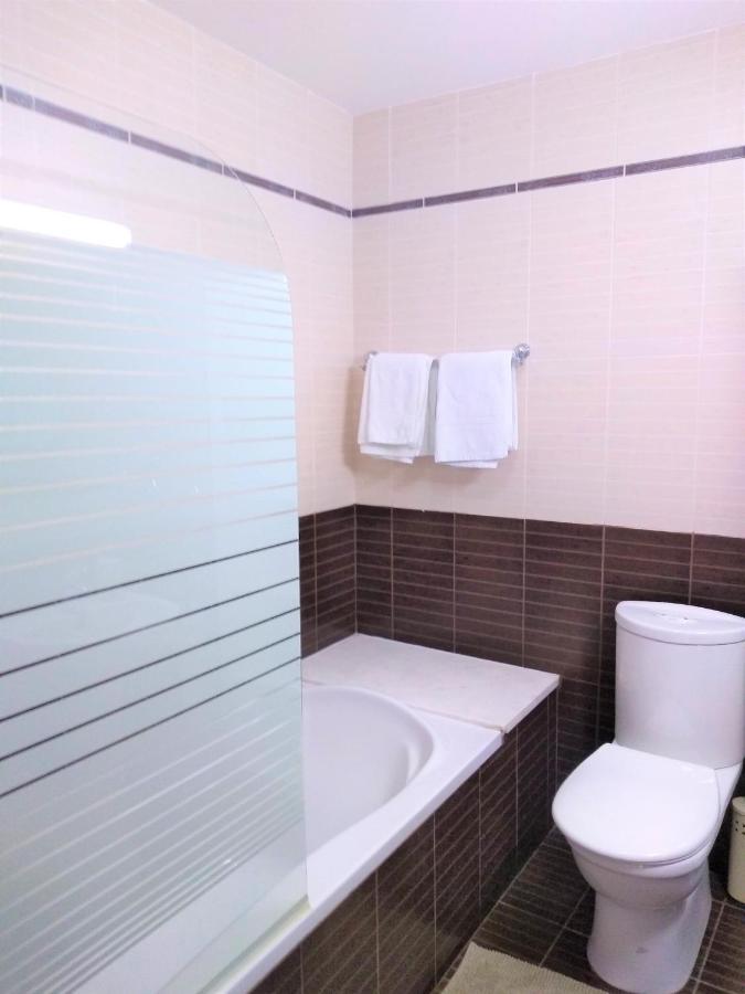 T&E Apartment 拉纳卡 外观 照片